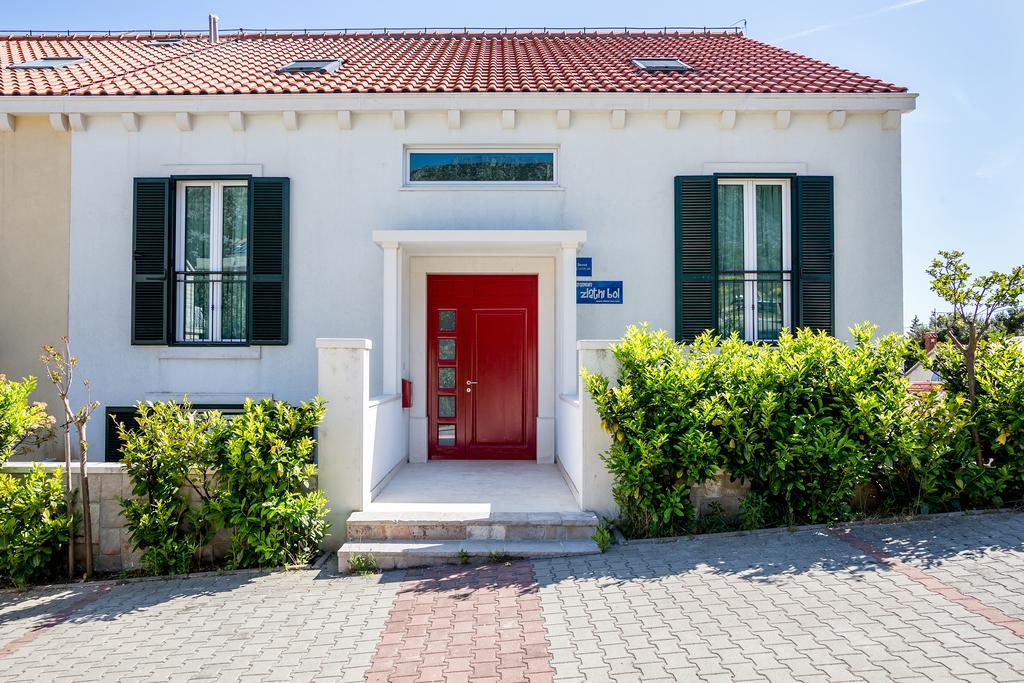 Zlatni Bol Apartments 외부 사진