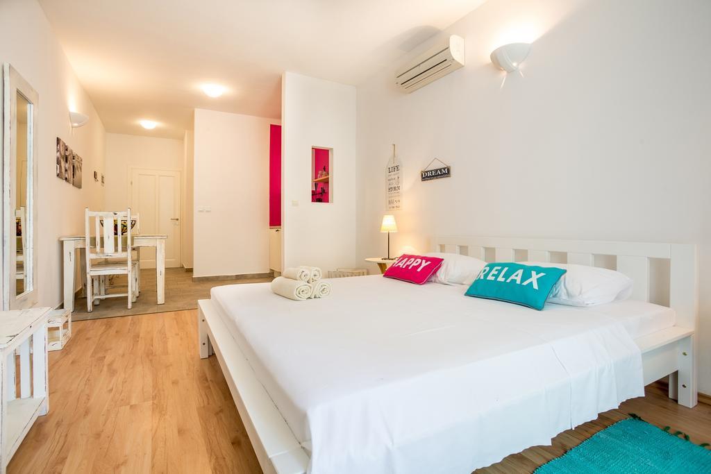 Zlatni Bol Apartments 객실 사진